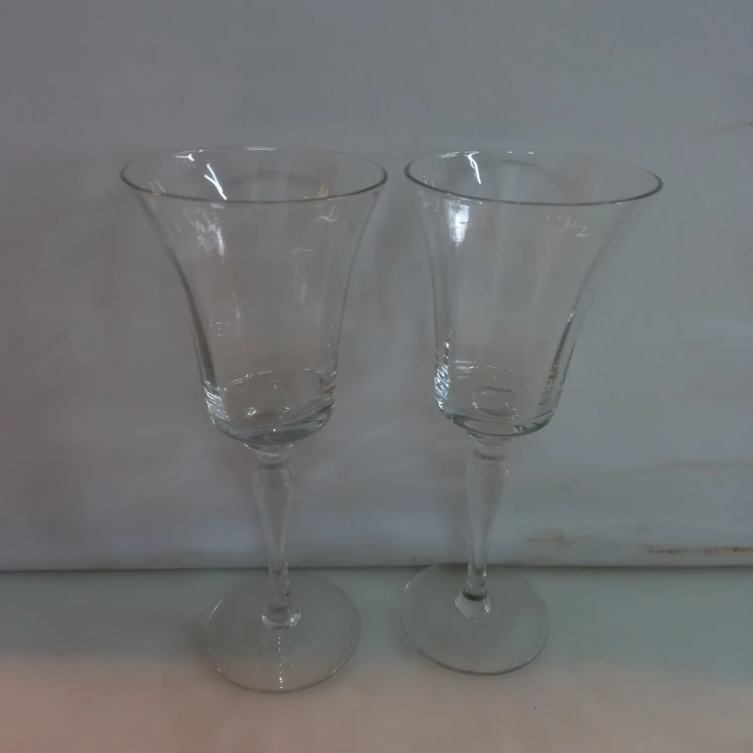 FLORERO CRISTAL TULIP CHICO "FCTC51"  9 X 22 CM 