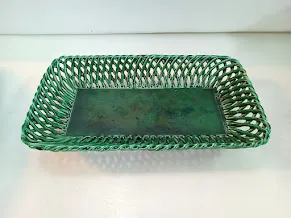 FUENTE RECTANGULAR CALADA CERAMICA ESMALTADA VERDE  "FCEC" 30 X 18 CM