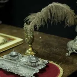 TINTERO BRONCE LABRADO  HARRY POTER 