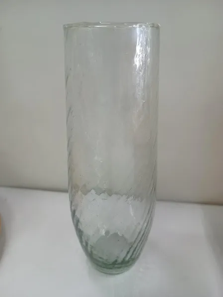 FLORERO DE VIDRIO  DIAM 7 X 24 ALT