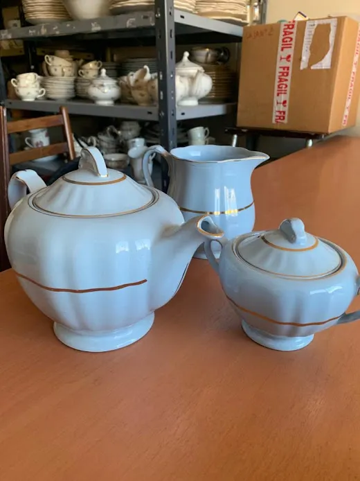 JUEGO DE SERVIR CELESTE FRANJA ORO INGLES - 3PZAS.