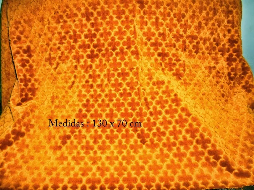 TELA CON TEXTURA 1.30 X 1.70