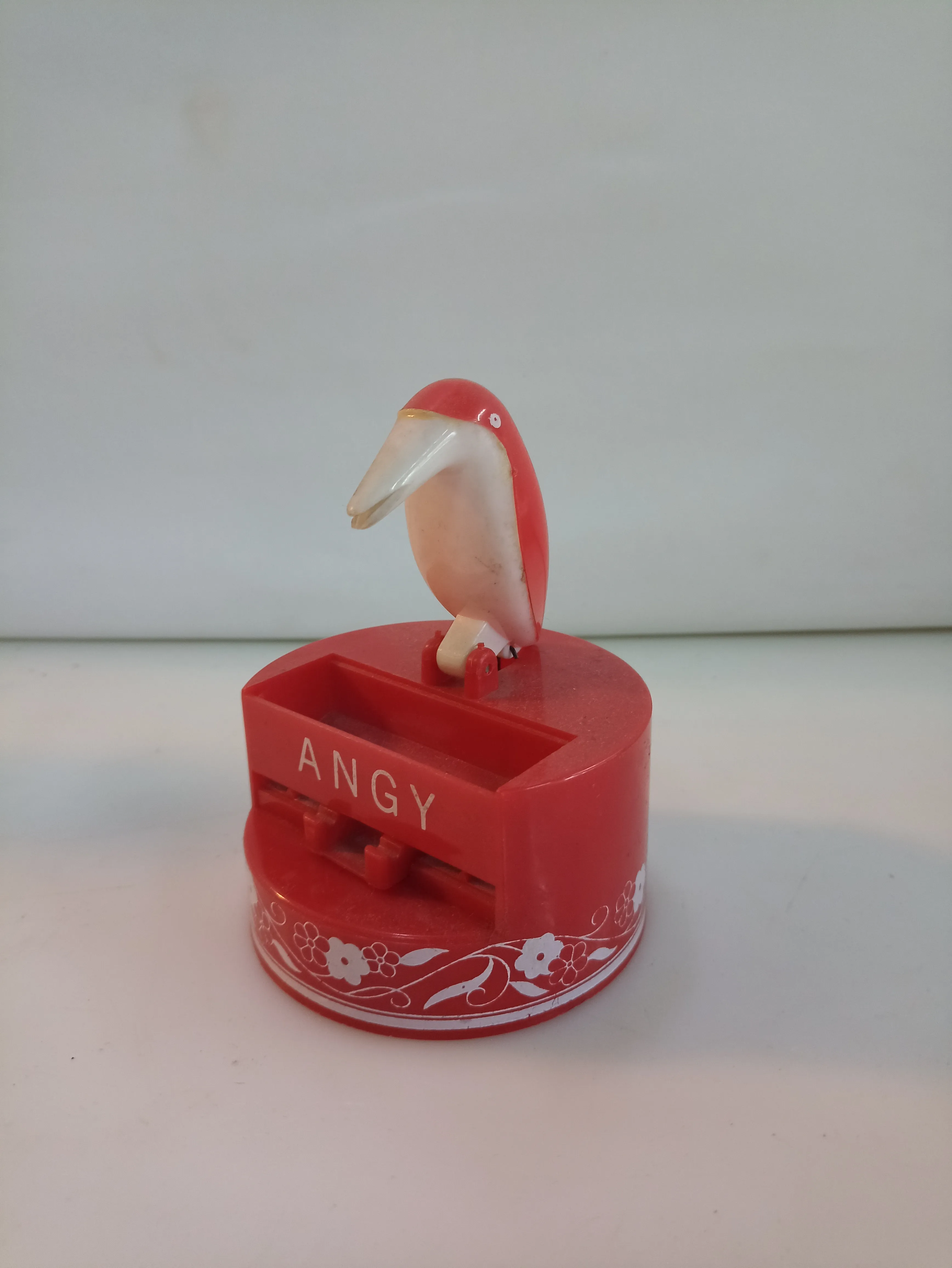 DISPENSADOR DE ESCARBADIENTES  ROJO