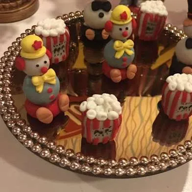 Pie de Torta Oro Cobre Perlas Chico -25 cm (CO031)