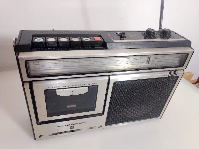 RADIO GRABADOR  NATIONAL PANASONIC