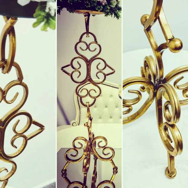 PIE / CANDELABRO LABRADO  ORO REAL - ALT. 60 CM
