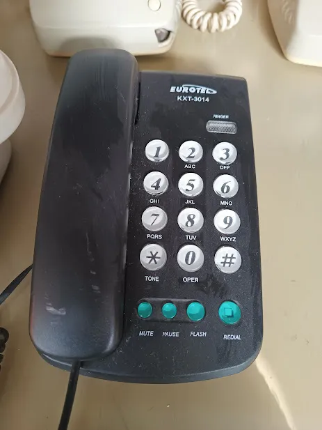 TELEFONO  NEGRO DIGITAL