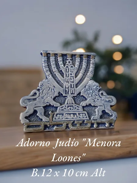 ADORNO  JUDIO "MENORA LEONES" B. 12 X 10 CM ALT.