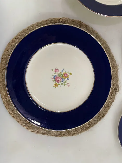 PLATO HONDO AZUL CON FLORES VINTAGE LOZALIT- Diam. 22CM