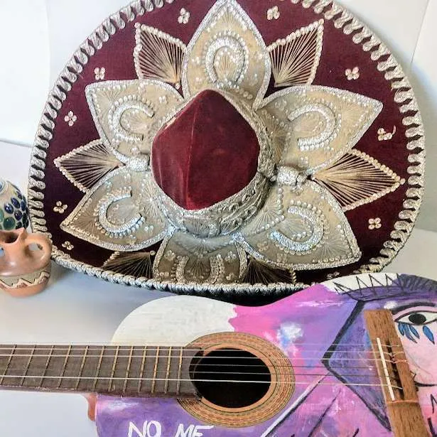 SOMBRERO MEXICANO -NEGRO/ BORDO DIAMETRO 50/60 CM