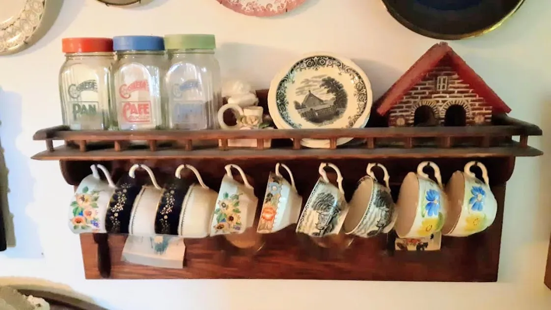 REPISA ESTANTE  DE COCINA VINTAGE "TAZAS" LARGO 70 X 12  X ALTO 28 CM