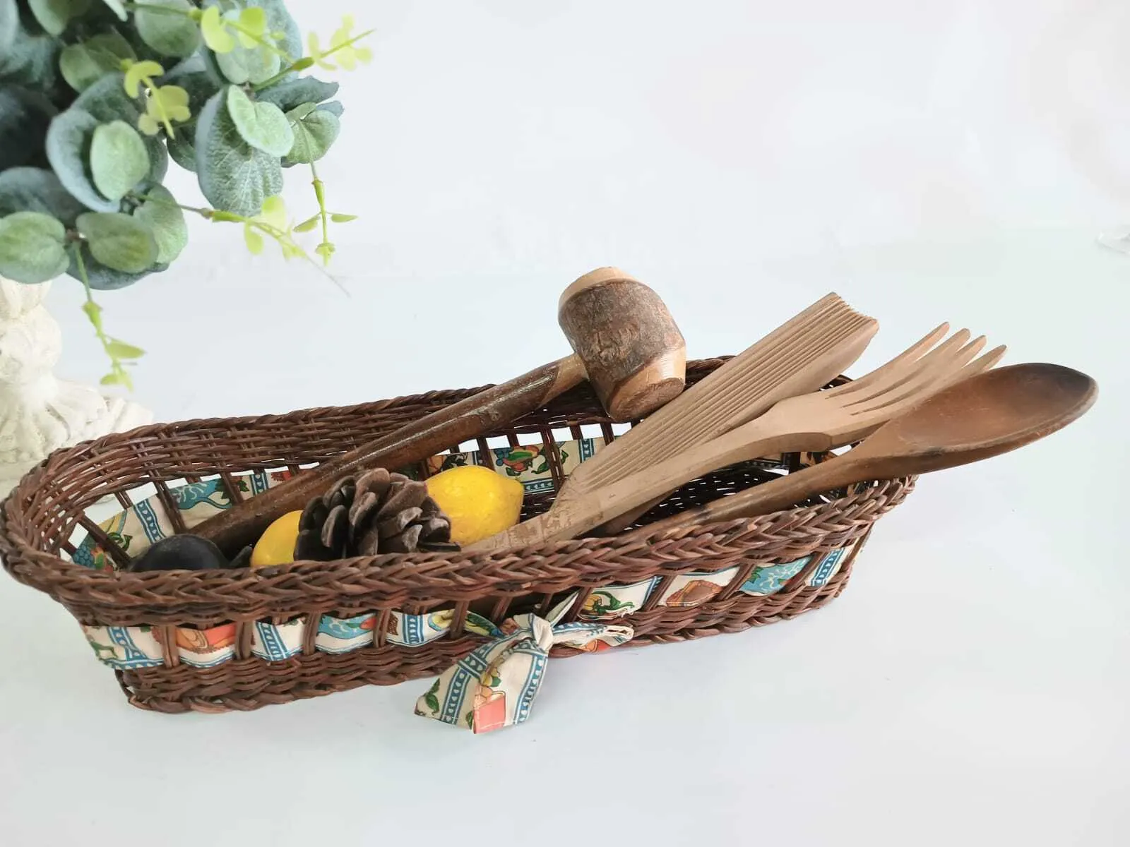 CANASTITA PANERA DE MIMBE Y CINTA 40 X 15 X 9 CM ALT.