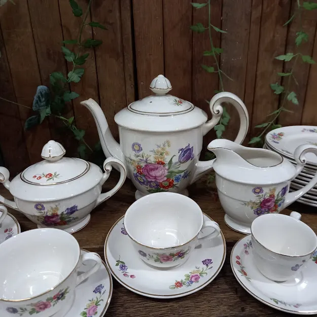 LECHERA HARTFORD " BOUQUETE"