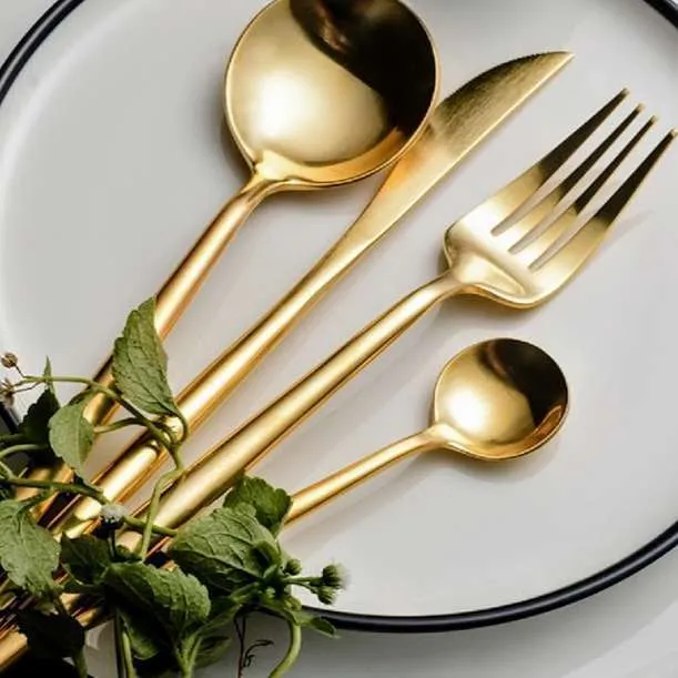 CUCHILLO PRINCIPAL DORADO PREMIUM