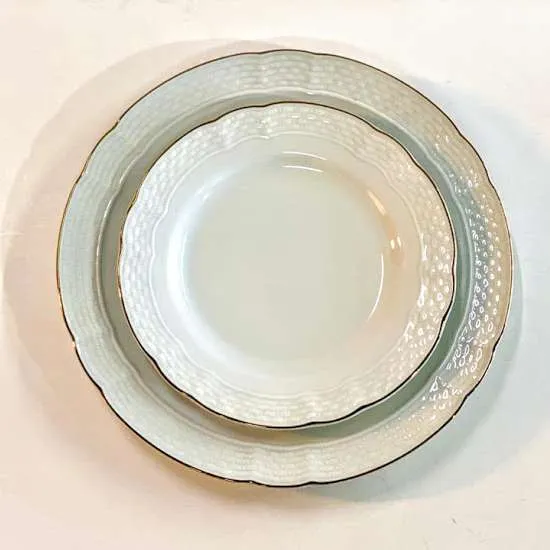 PLATO DE ENTRADA  VERBANO BORDE ORO RELIEVE  20 CM (ME5)