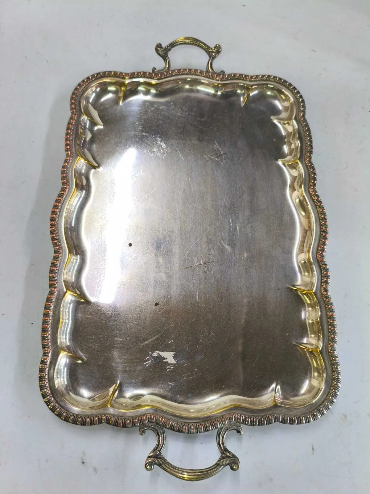 BANDEJA RECTANGULAR  PLATA ANTIQUE "BRPA38"  Medida  38 x  27 cm  