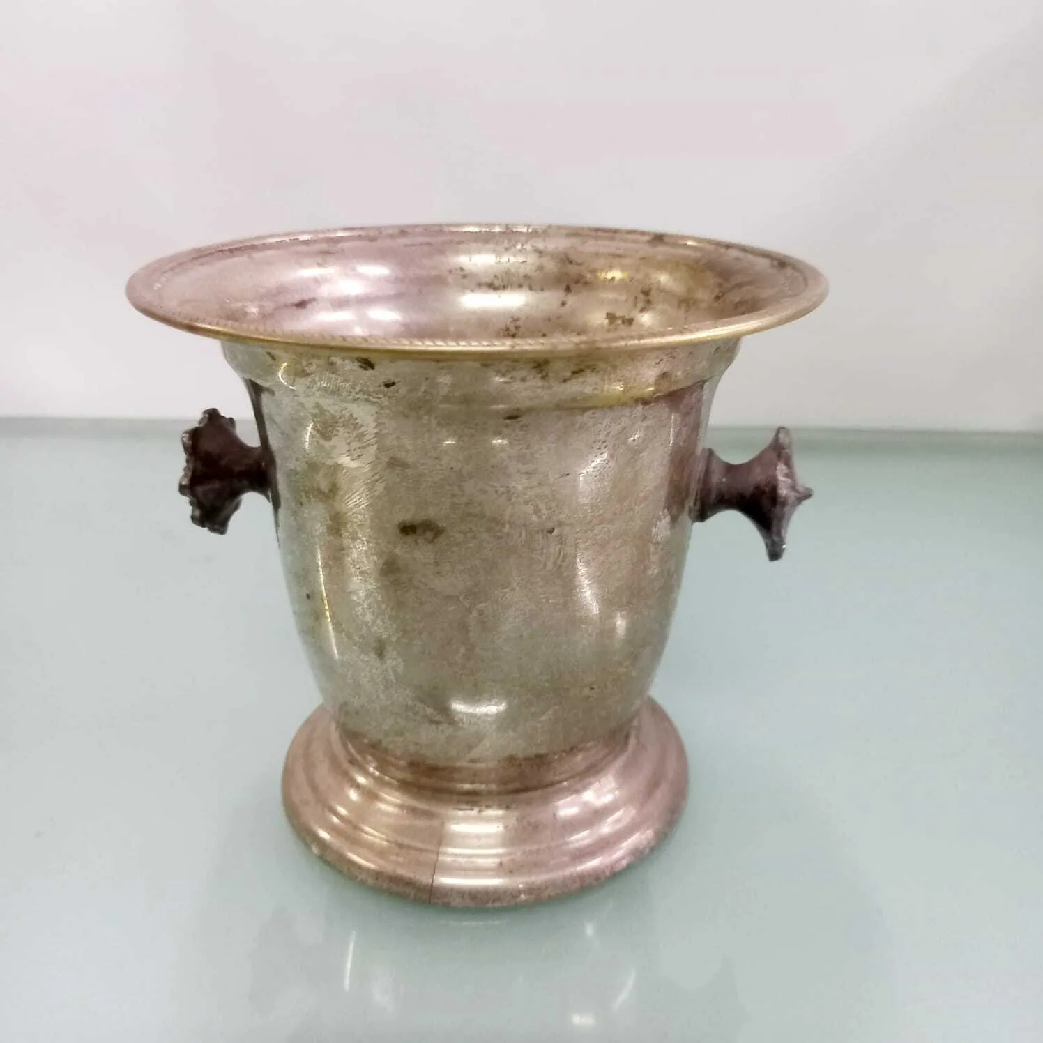 HIELERA PLATA ANTIQUE Chica "HPAC13"  Medida  13 x  12 cm 