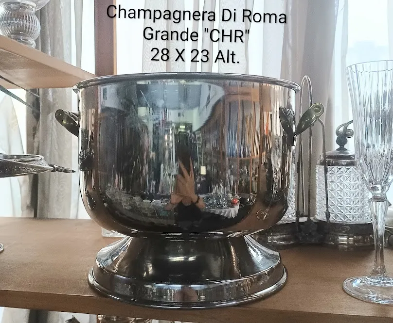 CHAMPAGNERA DI ROMA GRANDE CON ASAS  "CHR"  Diam. 28 x 23 alt.