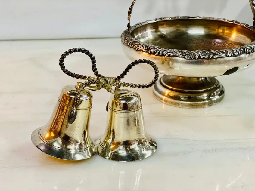 CAMPANITA DOBLE  PLATA ANTIQUE ( DIAM 6 X 10 ALT)