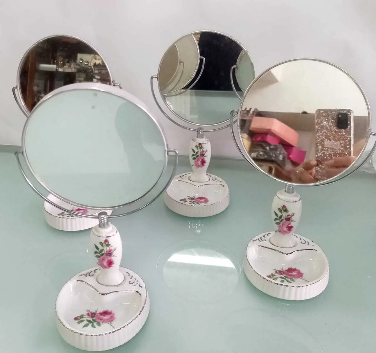 ESPEJO DE MESA - CON PIE PORCELANA   "EMPP02" ( diam 13, ALT 24 CM)