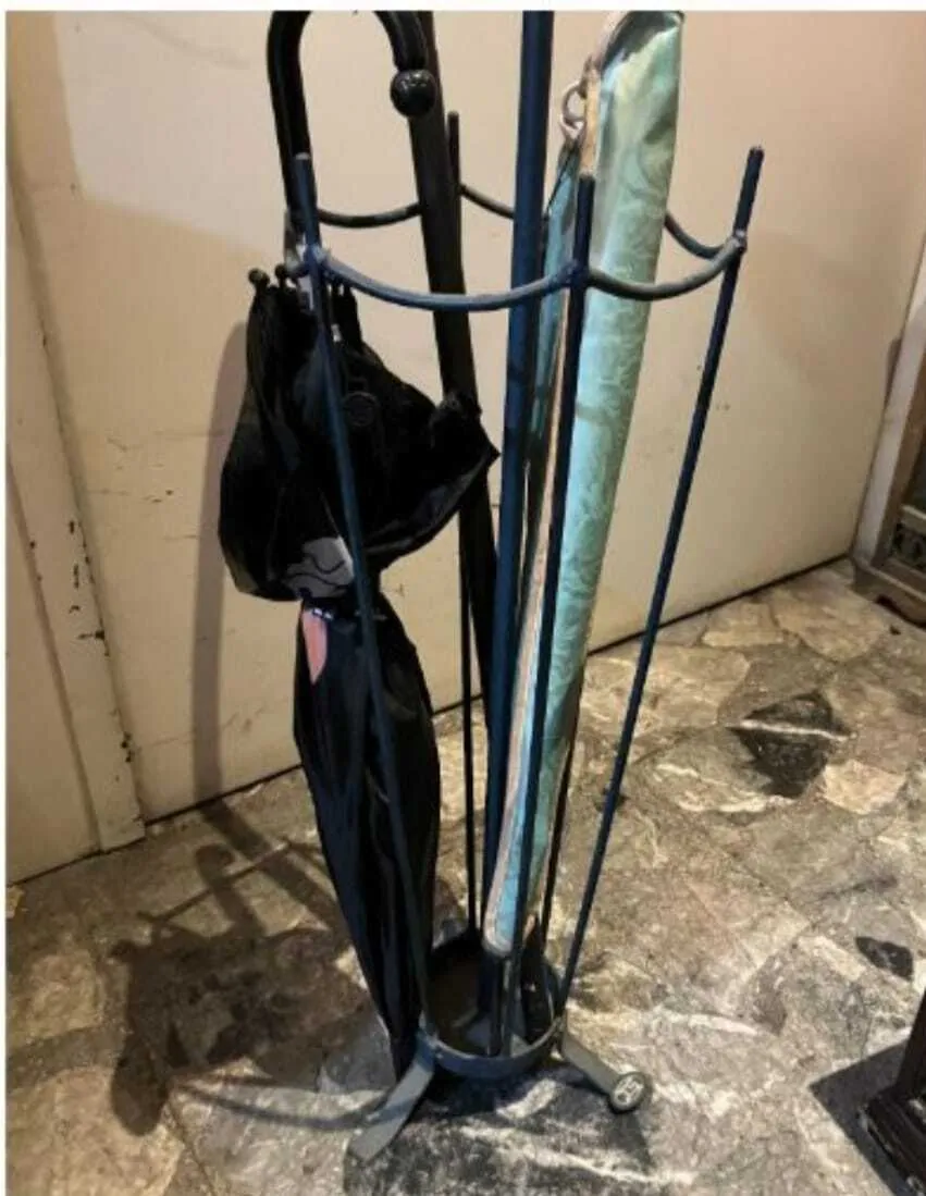 PARAGUERO DE HIERRO AZUL