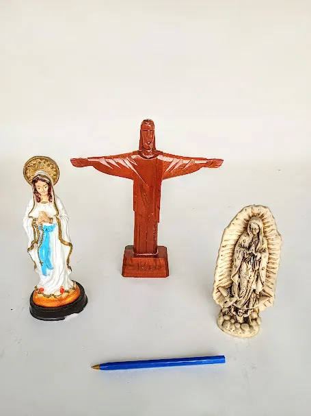 FIGURAS RELIGIOSAS CHICAS VARIAS