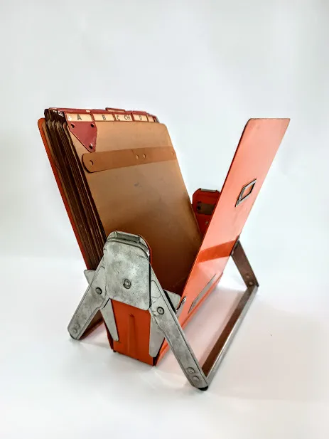 FICHERO DE ESCRITORIO METALICO NARANJA