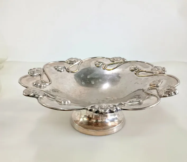 CENTRO DE PLATA CON PIE Y FLORES "CPP03" 28 X  10  alt