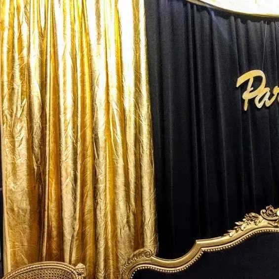 TELA   DORADA  Largo 6 mt , Ancho  1.50 cm