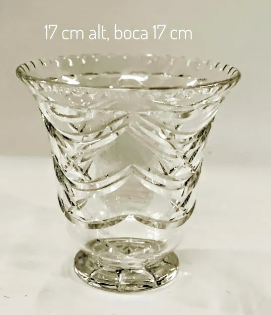 FLORERO CRISTAL ANTIGUO "FCA12 "  17 X 17 CM 