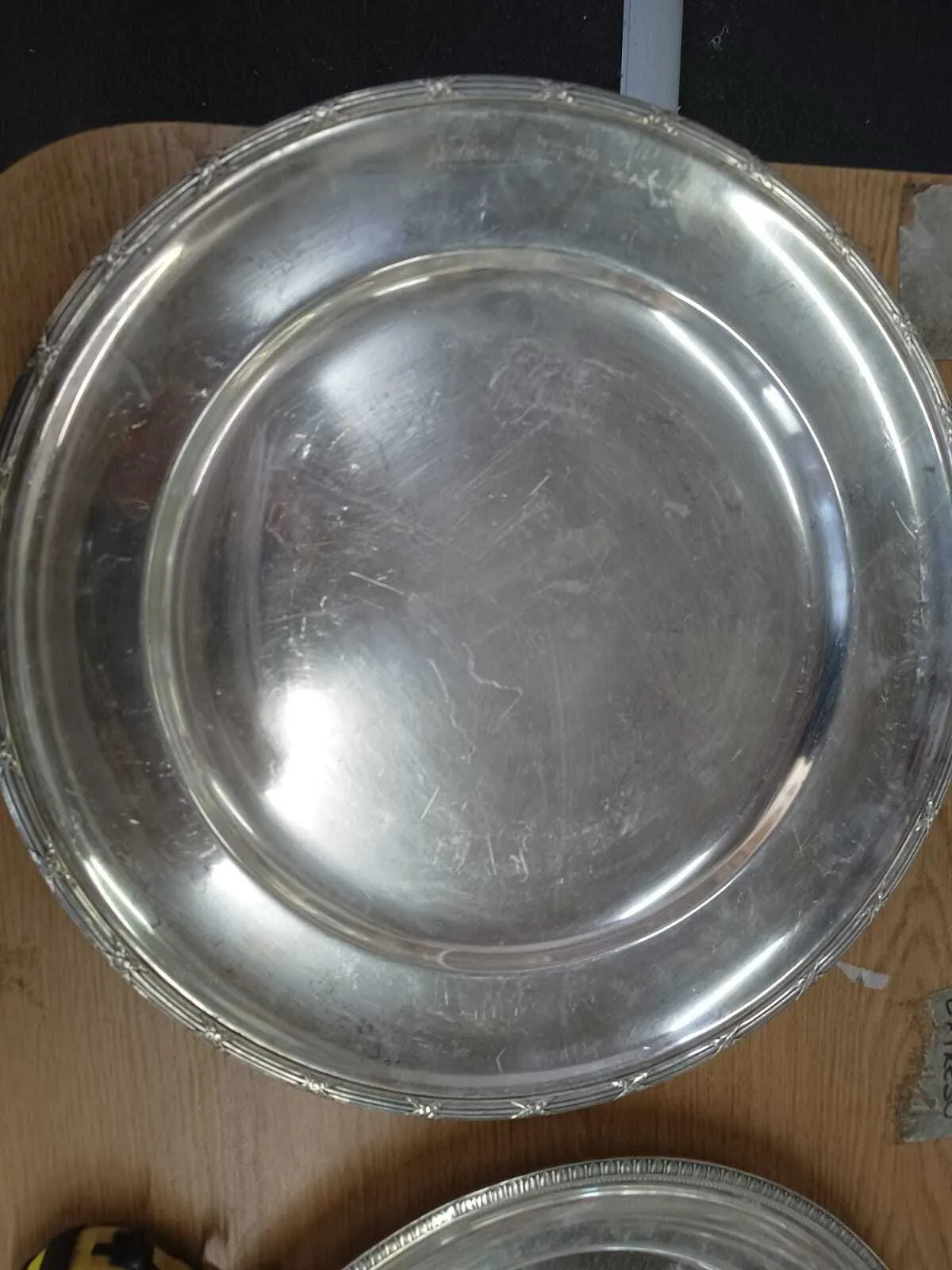 BANDEJA PLATA ANTIQUE "BPA48N" Diam 40 cm