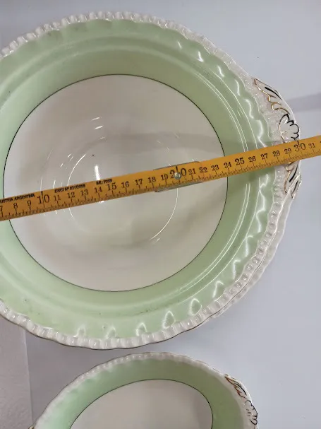 ENSALADERA INGLESA VERDE GRINDLEY - 30 CM