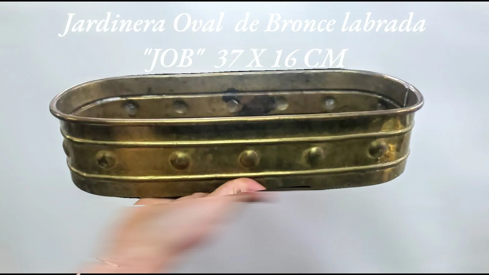 JARDINERA OVAL BRONCE LABRADO -" JOB"   37 X 16 CM