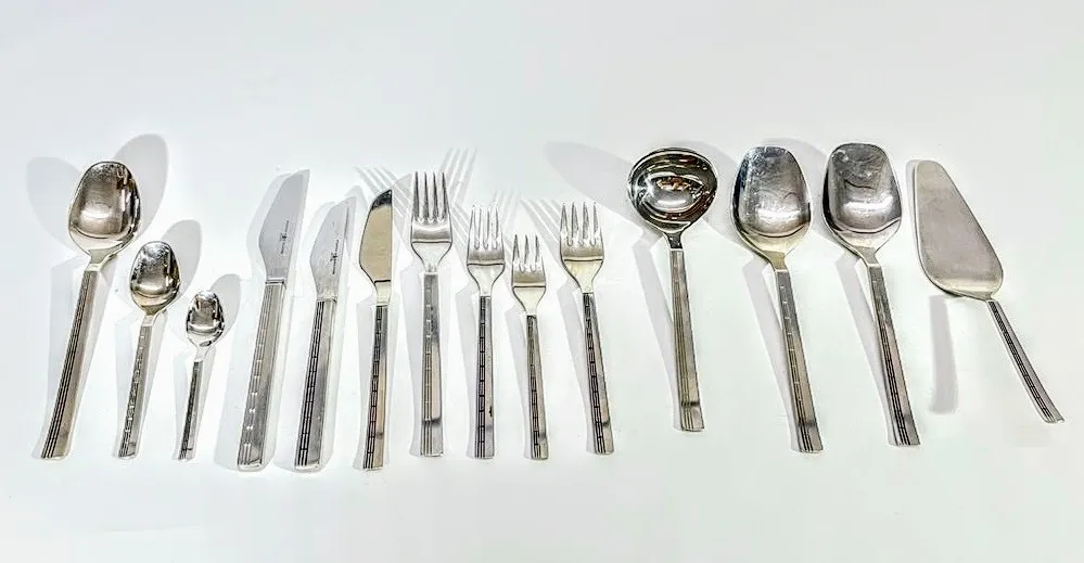 JUEGO DE CUBIERTOS ACERO ALEMAN SOLINGEN- 108 PZAS