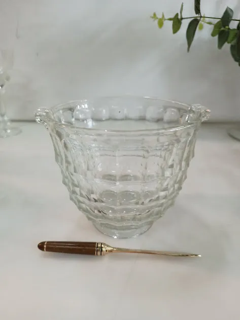 HIELERA CRISTAL CUADRILLE ART DECO " HCC"  16 X 15 cm alt