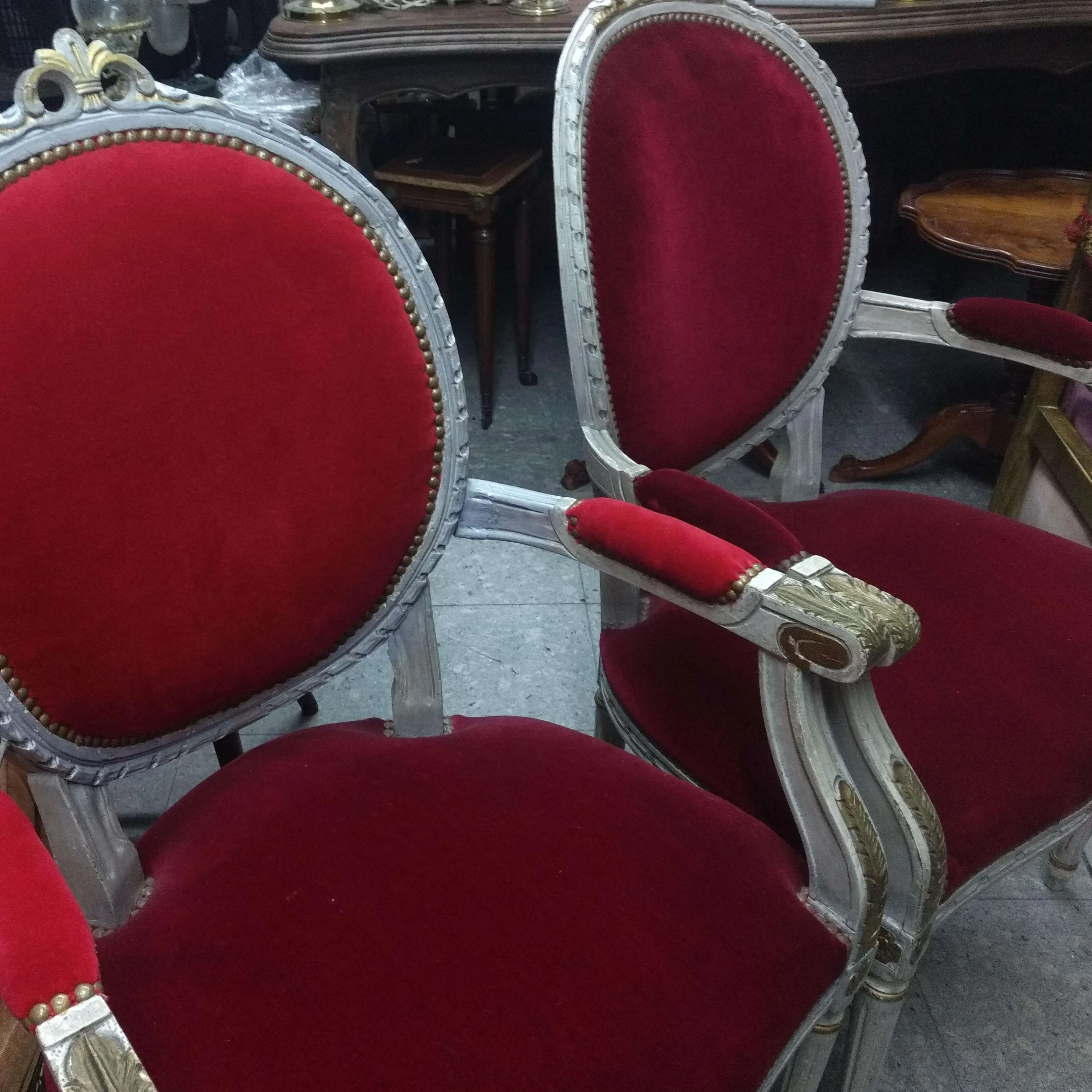 SILLON MEDALLON  PANA ROJA  LUIS XVI   