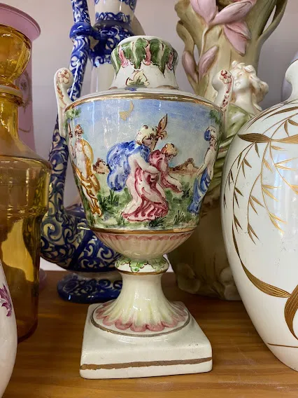 ANFORA JARRON CAPODIMONTE Alt. 28 cm base 10 x 10 cm