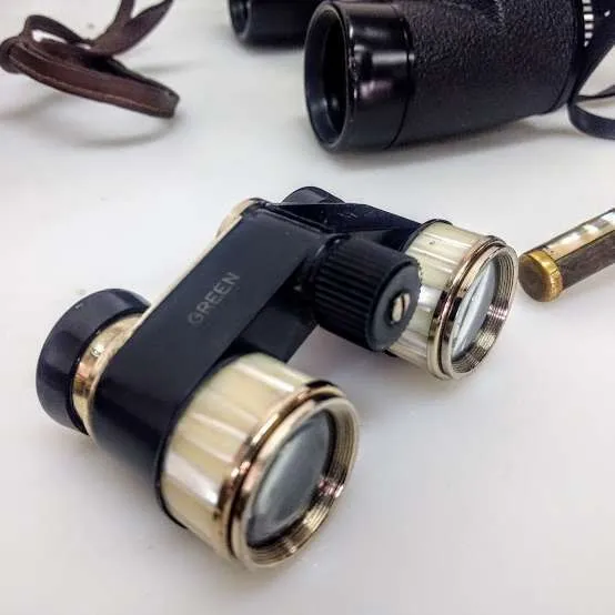 BINOCULAR BAKELITA NEGRA Y NACAR "GREEN" 3X 9X 5 cm