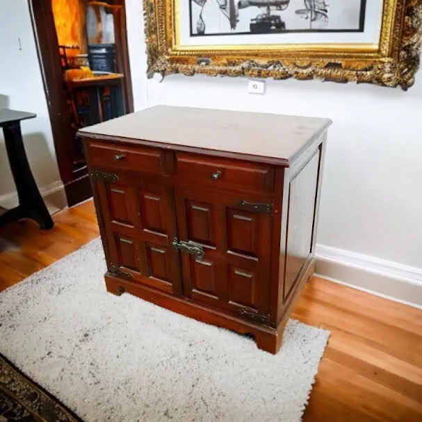  CAJONERA CON 2 CAJONES Y 2 PUERTAS  " MC2 " 0.62 x 0.38 x 0.58 mt alt 