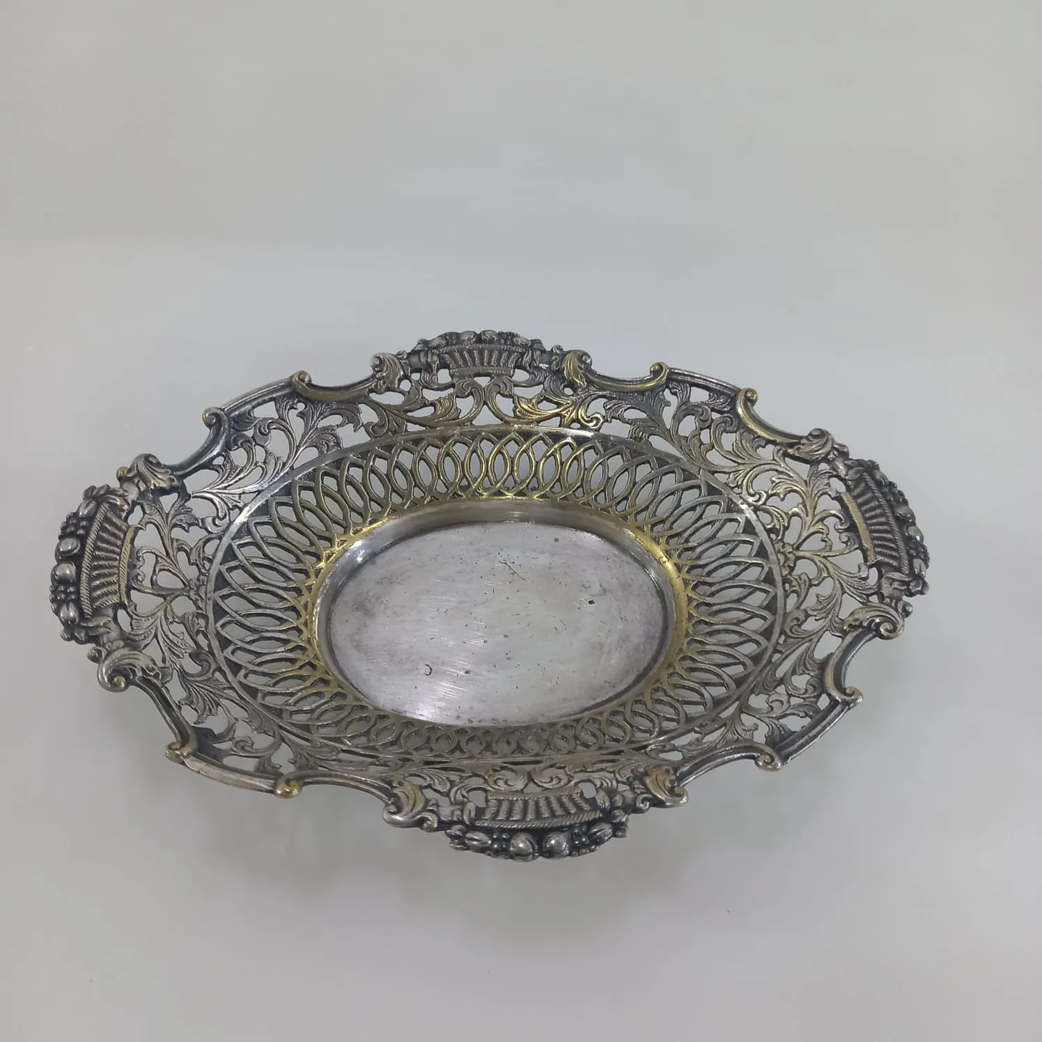 MINI BANDEJA DE PLATA  CALADO "MBPC"  17 X 12 CM  (PARA ANILLOS )