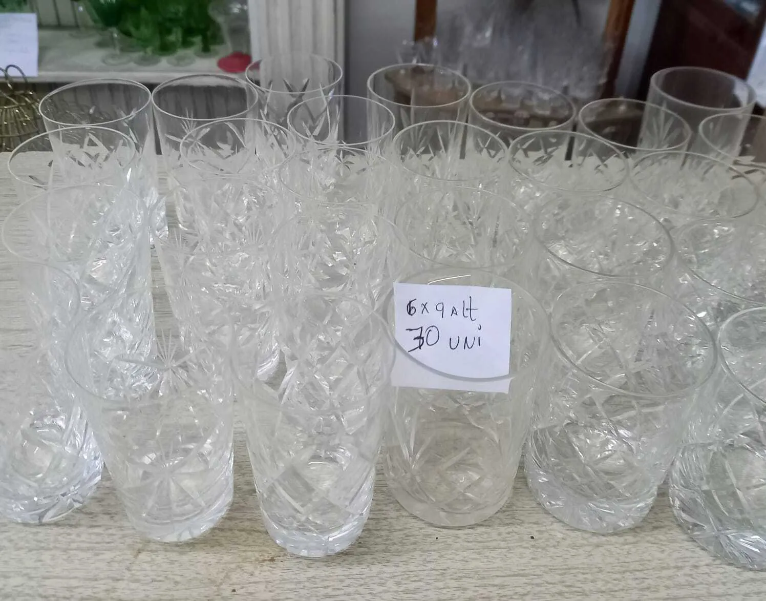 Vasito De Cristal Antique  Mix  Tipo Shot  -Diam 6 cm Alto 9 cm 