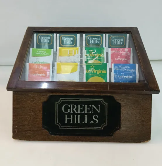 CAJA DE TE EN ROBLE TAPA VITREA GREEN HILLS  34  X 37 PROF ALTO 18 CM
