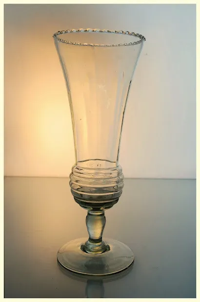 FLORERO CRISTAL ANTIGUO "FCA44" 10 X 30 CM