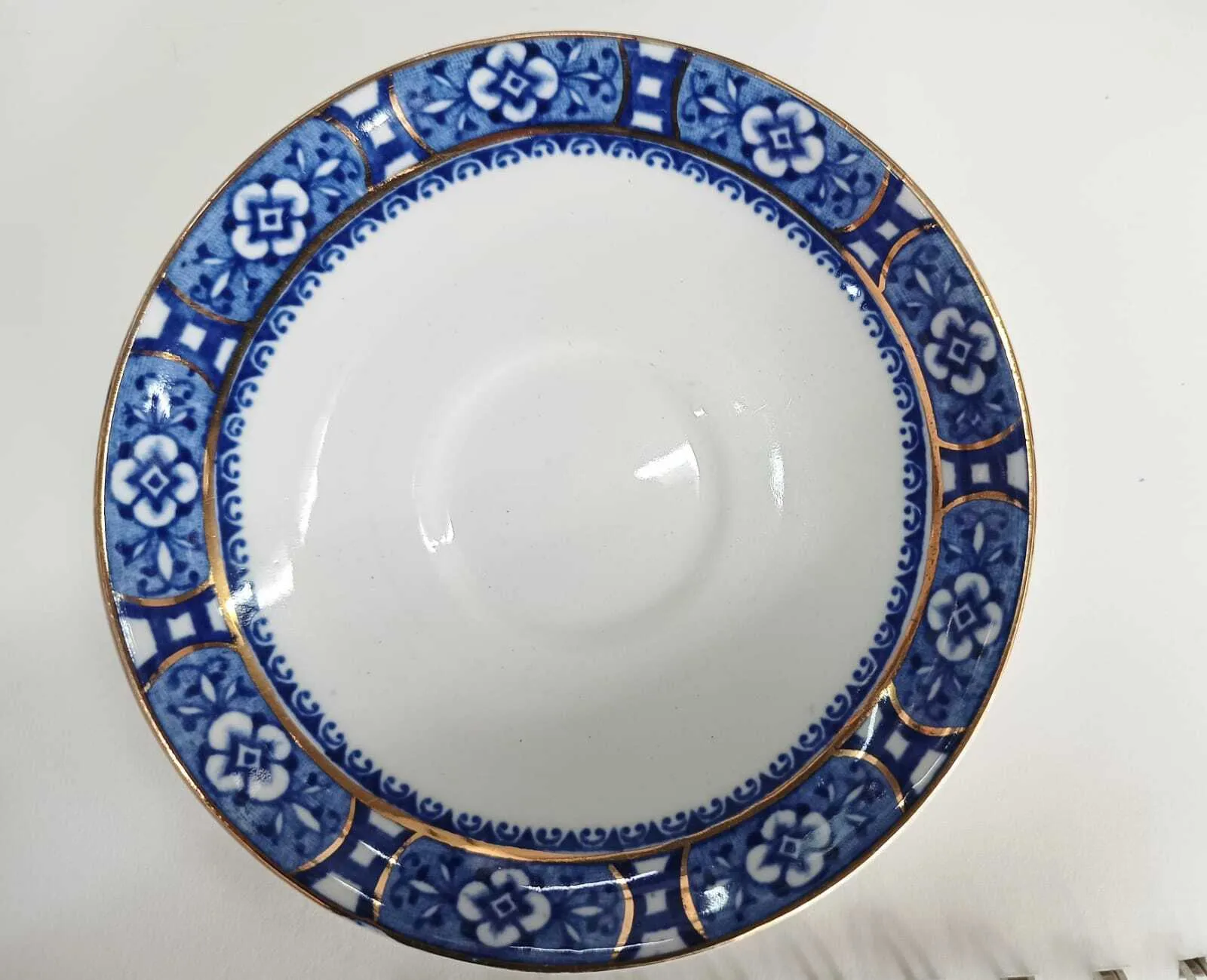 PLATITO DE PAN / CAFE  AZUL Y BLANCA  WOODS - 12 CMOO