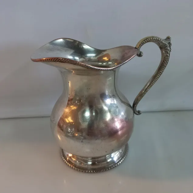 JARRA DE PLATA  ANTIQUE  397 "JPA04" 9 X 17 CM