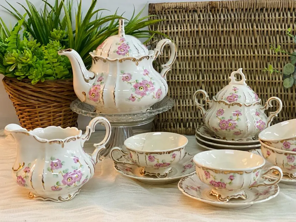 TETERA ANTIGUA MARIA A. " ROSAS" 