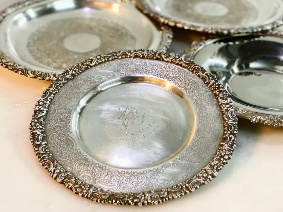 BANDEJA PLATA ANTIQUE BPA  11 diam . 20 cm