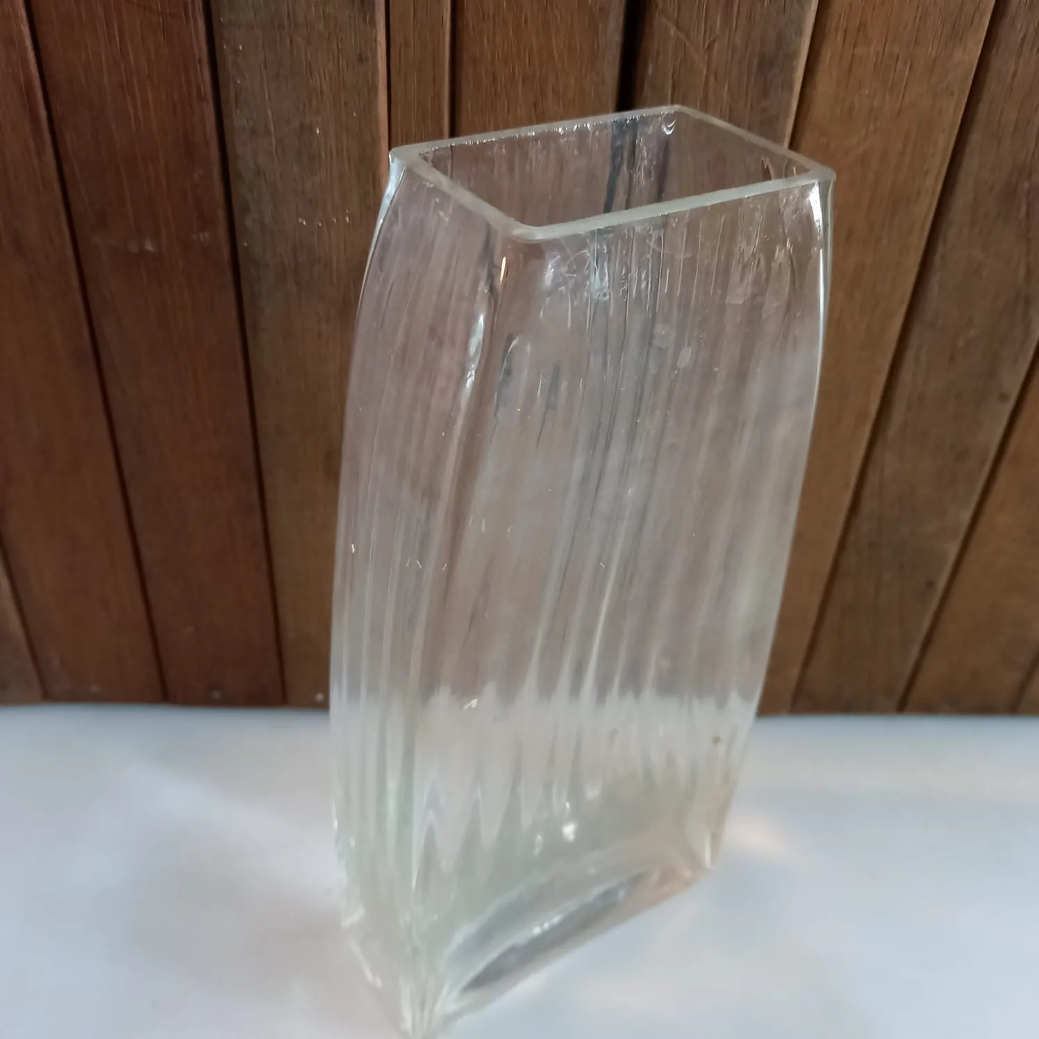 FLORERO  LISO RECTANGULAR "FLR41"  8 X 5 X  25 CM