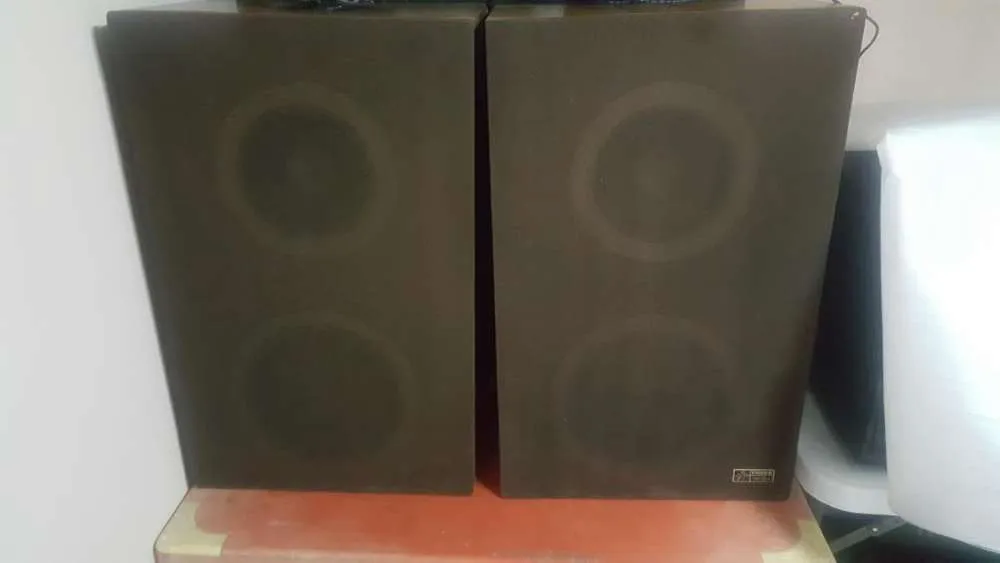 PARLANTES VINTAGE FISHER 65 X 41 X 32 CM PROF.