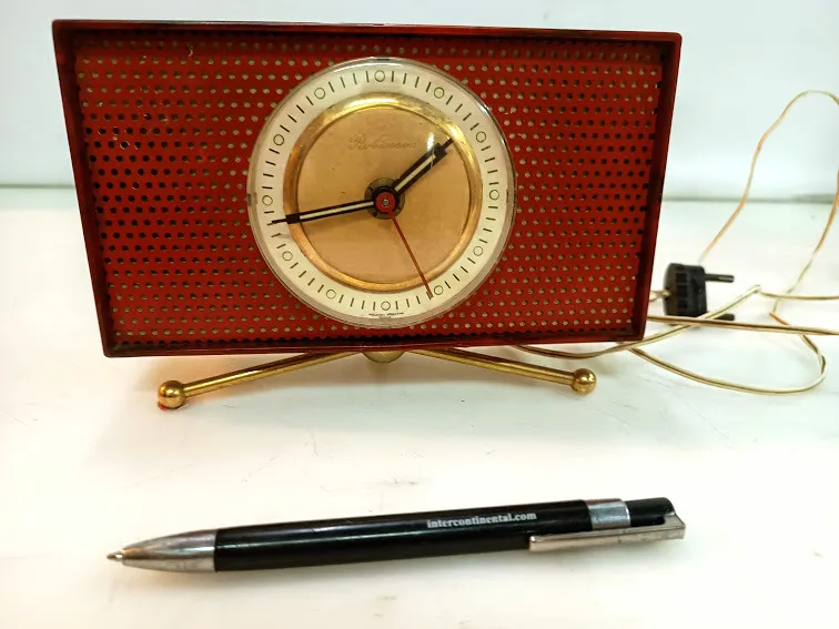RELOJ DE MESA VINTAGE ROJO  ELECTRICO " RMR"